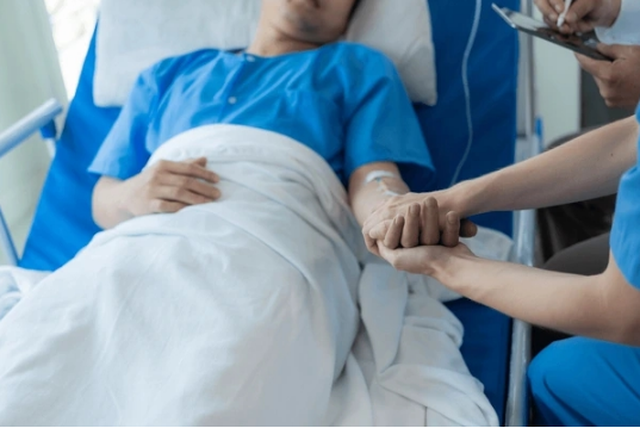 Mua bảo hiểm thương tật do tai nạn, 1 năm sau người đàn ông qua đời vì nhồi máu cơ tim nhưng bị từ chối bồi thường 360 triệu đồng vì “không đáp ứng điều kiện tử vong đột ngột" Mua bảo hiểm thương tật do tai nạn, 1 năm sau người đàn ông qua đời vì nhồi máu cơ tim nhưng bị từ chối bồi thường 360 triệu đồng vì “không đáp ứng điều kiện tử vong đột ngột"