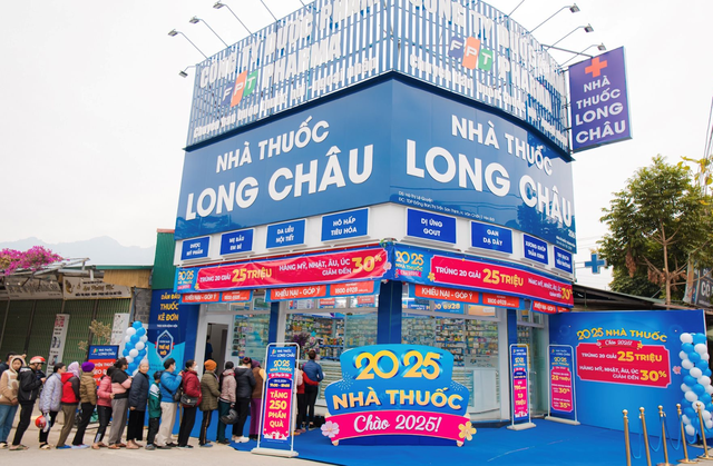 Thị giá cao ngất ngưởng, FPT Retail chuẩn bị chia cổ tức tỷ lệ 25% Thị giá cao ngất ngưởng, FPT Retail chuẩn bị chia cổ tức tỷ lệ 25%