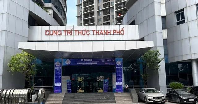 Hà Nội 'tìm đầu ra' gần 300 trụ sở dôi dư Hà Nội 'tìm đầu ra' gần 300 trụ sở dôi dư