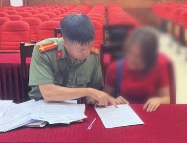 Phạt 2 người đăng tin nhà thuốc Long Châu bán thuốc giả Phạt 2 người đăng tin nhà thuốc Long Châu bán thuốc giả