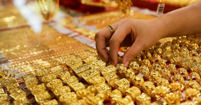 Hết thời lướt sóng vàng có lãi đậm ngay trong ngày Hết thời lướt sóng vàng có lãi đậm ngay trong ngày