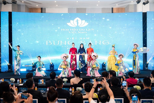 Hoa hậu Du lịch Việt Nam 2026 khởi động: Nói "không" với thí sinh phẫu thuật thẩm mỹ Hoa hậu Du lịch Việt Nam 2026 khởi động: Nói "không" với thí sinh phẫu thuật thẩm mỹ