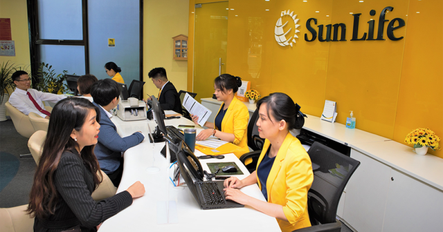 Lãnh đạo cũ của Manulife sang làm Tổng Giám đốc Sun Life Việt Nam Lãnh đạo cũ của Manulife sang làm Tổng Giám đốc Sun Life Việt Nam