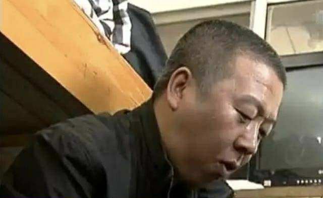 Người đàn ông chi hơn 2,5 tỷ đồng mua bảo hiểm nhưng khi cha qua đời vì "tai nạn" lại không được bồi thường, công ty bảo hiểm khẳng định: "Chúng tôi làm đúng theo hợp đồng" Người đàn ông chi hơn 2,5 tỷ đồng mua bảo hiểm nhưng khi cha qua đời vì "tai nạn" lại không được bồi thường, công ty bảo hiểm khẳng định: "Chúng tôi làm đúng theo hợp đồng"