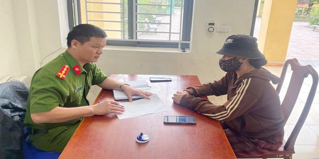 Đã làm xong việc nhưng người thuê quyết không chuyển khoản trả 2,4 tỷ đồng, người phụ nữ Hà Nội báo công an- Ảnh 1.