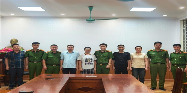 Bộ Công an cảnh báo chiêu ép nạn nhân thành lừa đảo rồi lừa chính người nhà chuyển khoản đúng 200 triệu đồng, người dân đặc biệt chú ý - Ảnh 1. Bộ Công an cảnh báo chiêu ép nạn nhân thành lừa đảo rồi lừa chính người nhà chuyển khoản đúng 200 triệu đồng, người dân đặc biệt chú ý - Ảnh 1.