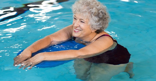 Nghiên cứu của Mỹ: Không phải đi bộ, đây mới là "môn thể thao tốt nhất" dành cho người trên 60 tuổi- Ảnh 3.