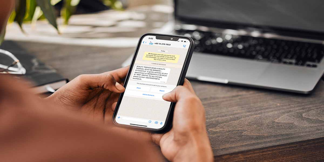 Nhận được 3 kiểu tin nhắn SMS này thì phải xóa gấp nếu không muốn mất sạch tiền trong tài khoản- Ảnh 1.