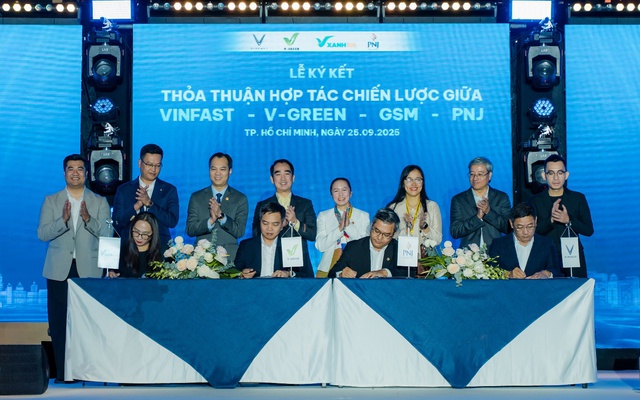 PNJ hợp tác cùng VinFast, GSM, V-Green thúc đẩy giao thông xanh trong doanh  nghiệp PNJ hợp tác cùng VinFast, GSM, V-Green thúc đẩy giao thông xanh trong doanh  nghiệp