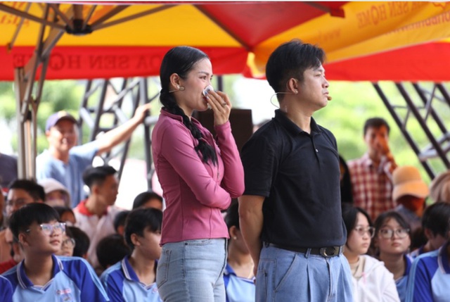 Nam NSƯT U50 độc thân trong biệt thự hàng chục tỷ, làm một việc trước di ảnh mẹ- Ảnh 1.