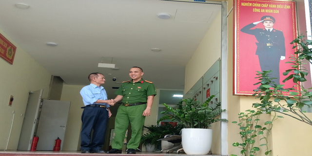 Chuyển khoản nhầm 11 triệu đồng, đáng l…