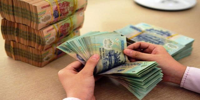 Thông tin mới về tiền lương, mức lương tối thiểu, bảo hiểm xã hội - Ảnh 1.