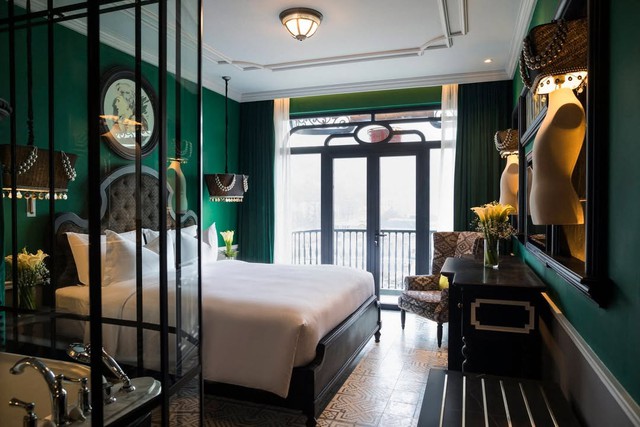Việt Nam có 1 "cung điện Pháp" nằm ở độ cao 1.600m, mát mẻ quanh năm: 5 năm liền thắng giải "hàng đầu châu Á", 3 năm liên tiếp được vinh danh "biểu tượng hàng đầu thế giới"   - Ảnh 3.