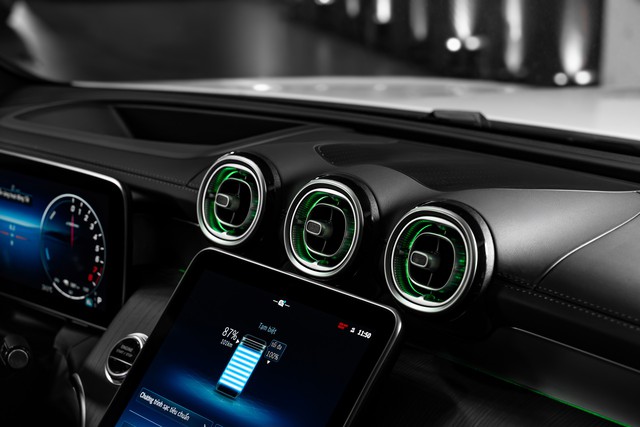 Xe Mercedes-Benz bán chạy nhất Việt Nam có thêm bản PHEV, giá 3 tỷ  - Ảnh 5.