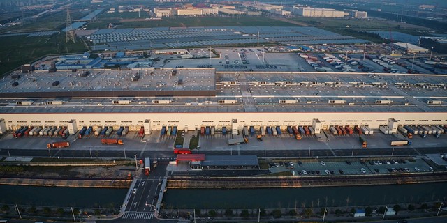 Phát hiện kho hàng khổng lồ 660.000m2 của Trung Quốc sát vách Việt Nam liên tục có động thái mới, sở hữu nhiều công nghệ đặc biệt  - Ảnh 1.