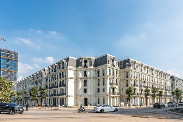 Diễn biến mới tại loạt dự án của Sunshine Group: nhiều công trình vào cao điểm bàn giao, KĐT đa mục tiêu Bắc Thăng Long Urban City đẩy nhanh công tác GPMB - Ảnh 4.