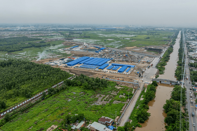 Việt Nam đang xây KĐT Đại học Quốc tế 880 ha hàng đầu châu Á cho 60.000 sinh viên, sẽ có khoảng 100 công viên phủ khắp đại dự án, vừa được điều chỉnh vốn đầu tư lên 173.115 tỷ đồng - Ảnh 1.