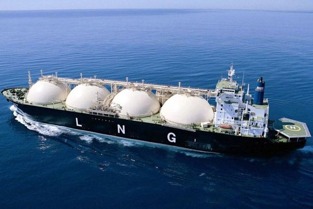 Tin vui bất ngờ từ eo biển Hormuz báo về  - Ảnh 1.