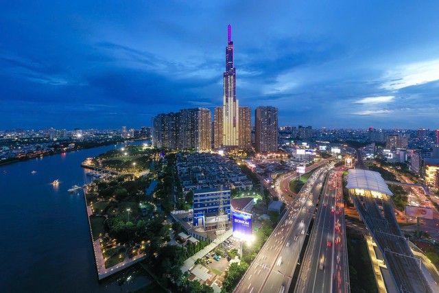 Việt Nam trở thành điểm nóng thế giới về gia tăng tầng lớp siêu giàu, tài sản TCCN sắp đạt 600 tỷ USD, người đứng sau quản lý là ai?  - Ảnh 1.