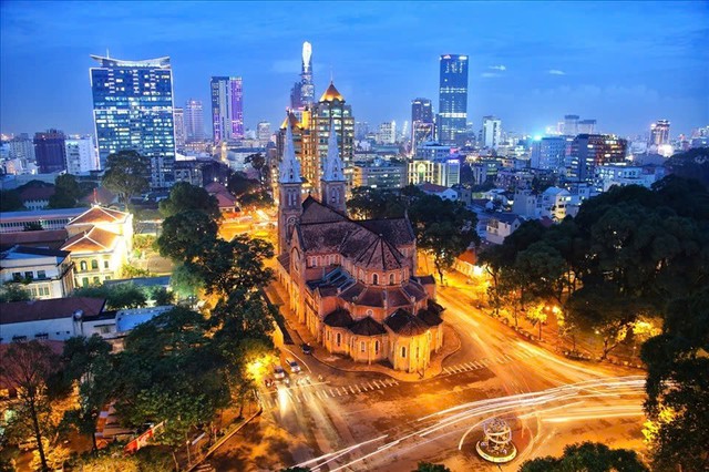 Việt Nam trở thành điểm nóng thế giới về gia tăng tầng lớp siêu giàu, tài sản TCCN sắp đạt 600 tỷ USD, người đứng sau quản lý là ai?  - Ảnh 3.