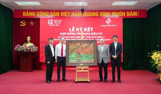Dự án điện mặt trời 450 MW do công ty thành viên Xuân Cầu Holdings đầu tư có bước tiến mới - Ảnh 1.