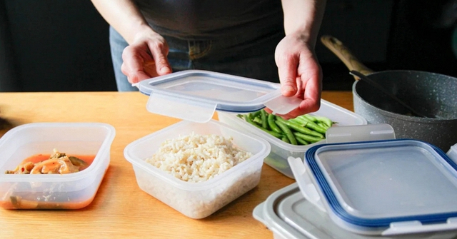 Không phải ai cũng biết: 1 loại thực phẩm để nguội trong tủ lạnh lại tốt cho đường huyết và tiêu hóa hơn lúc mới nấu