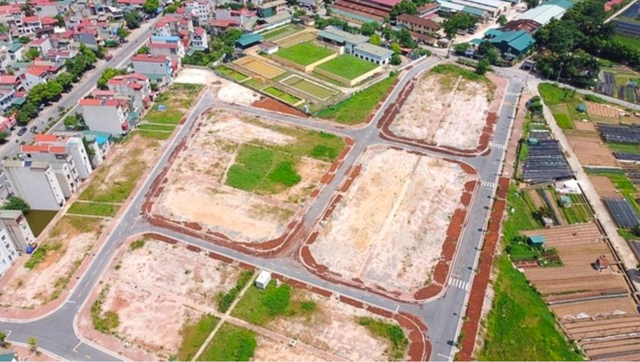 Đấu giá đất ven đô Hà Nội: Cẩn trọng với chiêu trò thổi giá, tạo sốt ảo