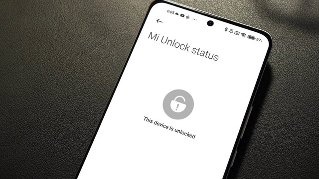 Điện thoại xách tay trước nguy cơ bị chặn ứng dụng ngân hàng và các dịch vụ công