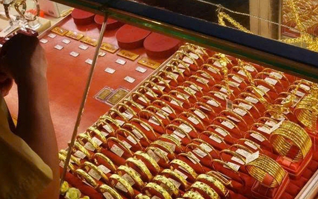 Sáng 30/3: Giá vàng SJC, vàng nhẫn trơn giảm gần 2 triệu đồng/lượng