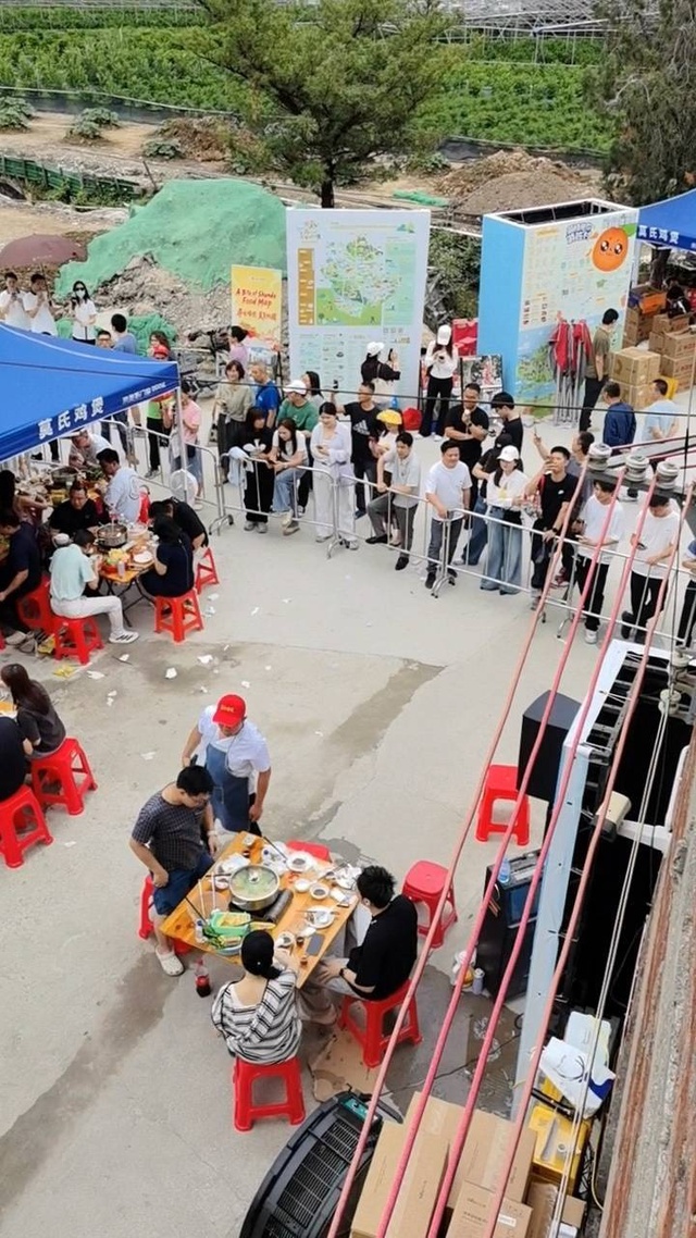 Quán ăn “đuổi khách vì quá đông” đã phải tạm đóng cửa- Ảnh 2.