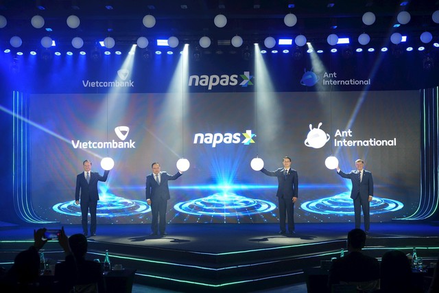 Từ hôm nay 3/4, hơn 1 tỷ người Trung Quốc dùng Alipay dễ dàng thanh toán tại Việt Nam, mở ra cơ hội "hốt bạc" cho hộ kinh doanh, doanh nghiệp Việt - Ảnh 1.