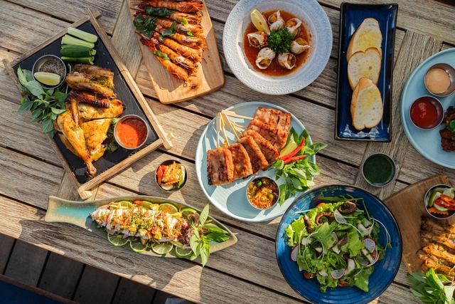 Một buổi chiều hoà nhịp sống biển ở Quy Nhơn: Hoá ra Việt Nam mình đẹp, 