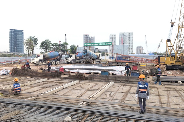 Noble West Lake Ha Noi: 12 tòa tháp 40 tầng thi công xuyên đêm, "đại công trường" lớn bậc nhất Tây Hồ Tây lộ diện - Ảnh 4.