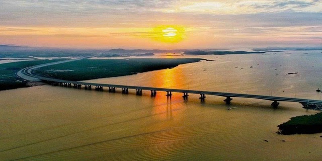 Tuyến cao tốc duy nhất kết nối 3 sân bay quốc tế tại Việt Nam - Ảnh 1.