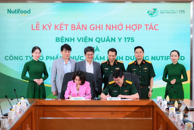 Nutifood và Bệnh viện Quân Y 175 hợp tác phát triển các giải pháp dinh dưỡng - Ảnh 1.