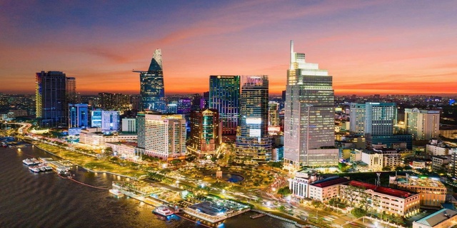 Vì sao GDP danh nghĩa Việt Nam chỉ đứng thứ 32 thế giới nhưng GDP (PPP) lại đứng thứ 24? - Ảnh 1.