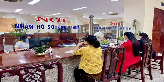 Vì sao người có dòng tiền ra vào tài khoản liên tục không thể qua mắt cơ quan thuế, cố tình kê khai ít hơn để né thuế? - Ảnh 1.