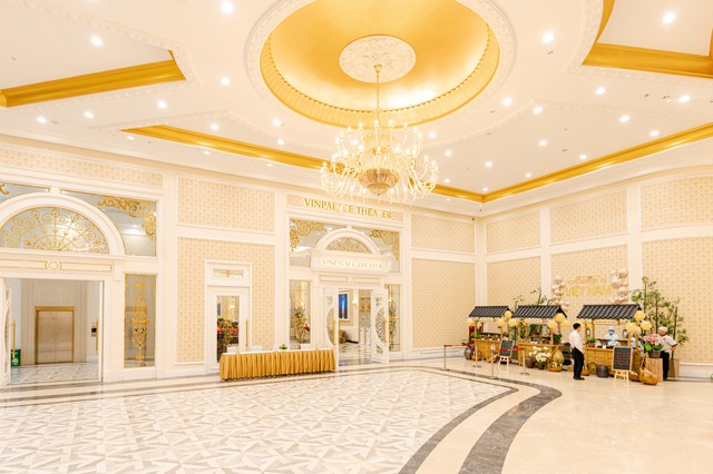 Thứ đắt nhất mà tập đoàn tỷ phú Phạm Nhật Vượng không tiếc tiền đầu tư cho Vinpearl Theater ở Hưng Yên - Ảnh 4.