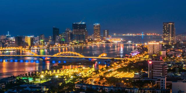 Để kiếm 100.000 USD: Thu nhập bình quân người Philippines mất 21 năm, Thái Lan mất 13 năm, Việt Nam thì sao? - Ảnh 1.