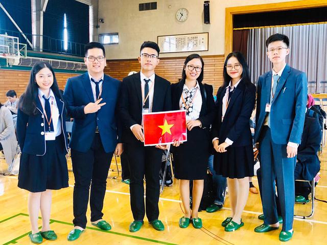Tin vui: Từ hôm nay 1/8, tỉnh này quyết định tặng tới hơn 1 tỷ đồng cho học sinh đạt giải quốc tế- Ảnh 3.