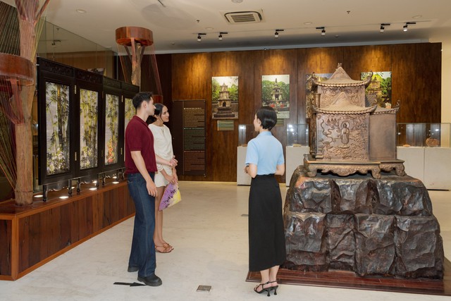 Lần đầu tiên: 111 hoa hậu quốc tế cùng kể câu chuyện về Quảng Ninh, từ di sản Vịnh Hạ Long đến đỉnh non thiêng Yên Tử - Ảnh 3.