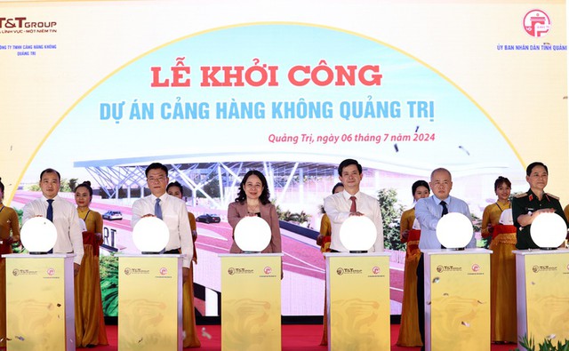 Việt Nam sắp có 1 sân bay mới 100% tại miền Trung được bầu Hiển đầu tư: Đường băng dài 2,4 km, tháp không lưu 11 tầng đã cất nóc, đón chuyến bay đầu tiên ngay cuối năm nay - Ảnh 6.