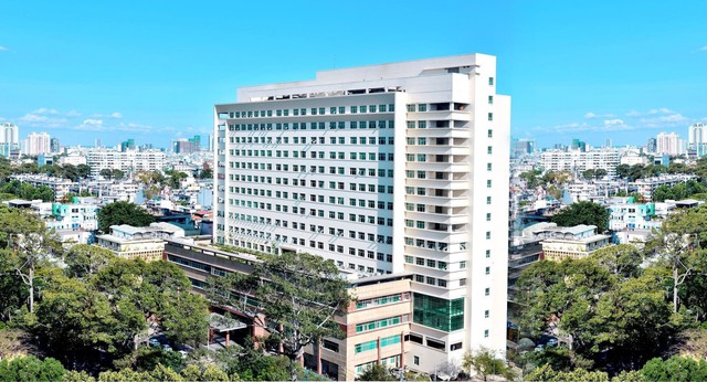 Tỷ phú Phạm Nhật Vượng sắp xây 1 bệnh viện đặc biệt, phục vụ mục tiêu đưa đại học 15.800 tỷ đồng vào top 100 thế giới sau khi nhận nhiệm vụ từ Chính phủ - Ảnh 4.