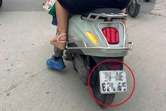 CSGT nhắc nhở toàn bộ người dân: Làm việc này với biển số xe có thể bị xử phạt tới 26 triệu đồng- Ảnh 5. CSGT nhắc nhở toàn bộ người dân: Làm việc này với biển số xe có thể bị xử phạt tới 26 triệu đồng- Ảnh 5.