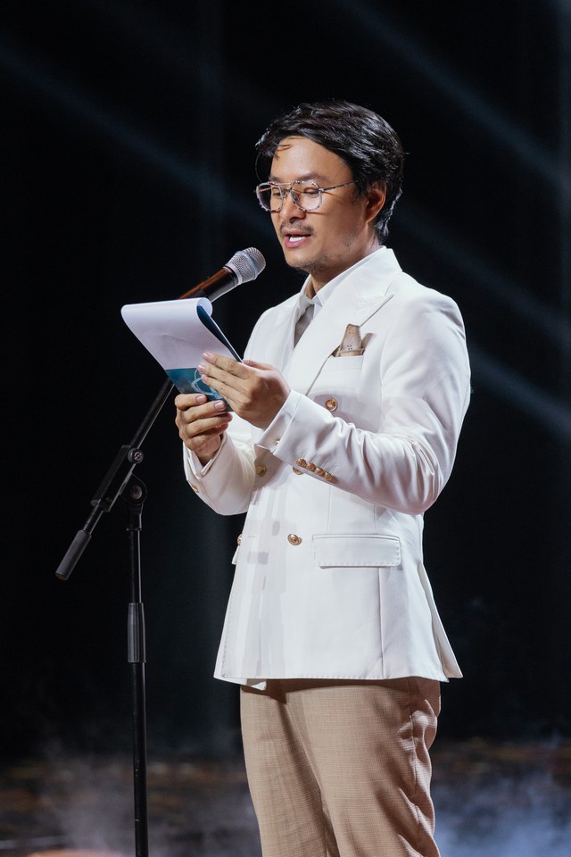Nam doanh nhân người Đà Nẵng từng học Thạc sĩ Văn học, rồi chuyển hướng học Đạo diễn: Đứng sau loạt sự kiện gần đây cùng "bà trùm" hoa hậu Phạm Kim Dung - Ảnh 2.