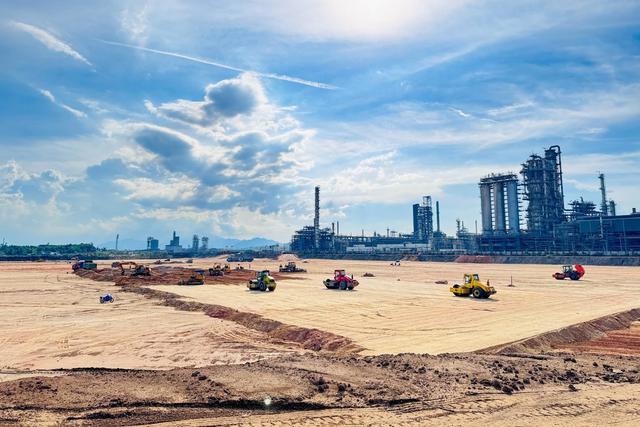 Dự án 1,5 tỷ USD của nhà máy lọc dầu đầu tiên tại Việt Nam có động thái quan trọng