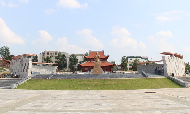 Đúng 1 ngày nữa, công trình gần 700 tỷ đồng có sự hợp lực của Vingroup và Sun Group chính thức hoạt động: Rộng đến 4,7ha, thi công trong 20 tháng - Ảnh 2.