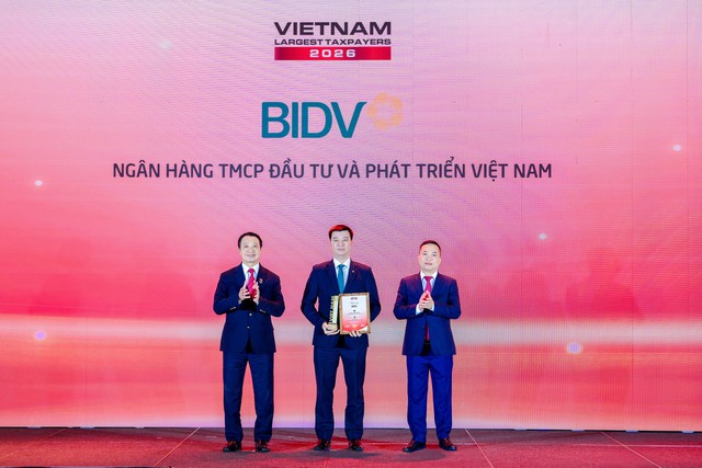 Vinh danh các ngân hàng nộp ngân sách nhiều nhất 2026: BIDV, MB, Techcombank, ACB nằm trong nhóm dẫn dắt  - Ảnh 1.