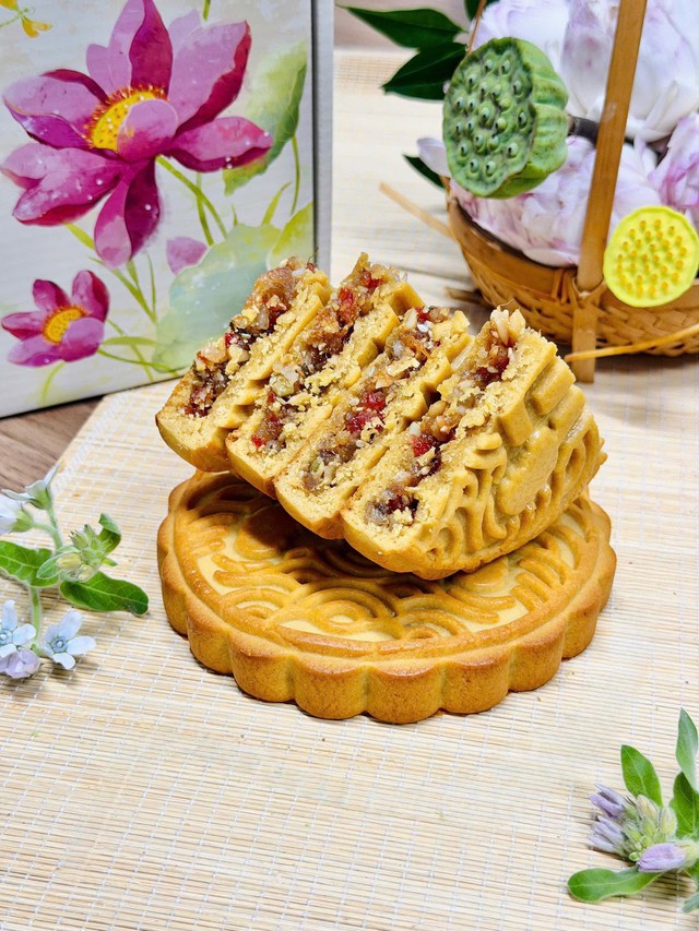 Quang Linh Food phải tạm từng bán hàng - Ảnh 2.