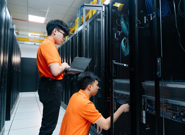 Trường ĐH FPT bắt tay với tập đoàn công nghệ, viện nghiên cứu để đào tạo 30.000 nhân lực, 100 Tiến sĩ trong các lĩnh vực công nghệ- Ảnh 2.